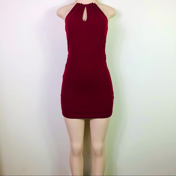 Lulus Minidress burgundy strapless, gold neck ring - Picture 6 of 9